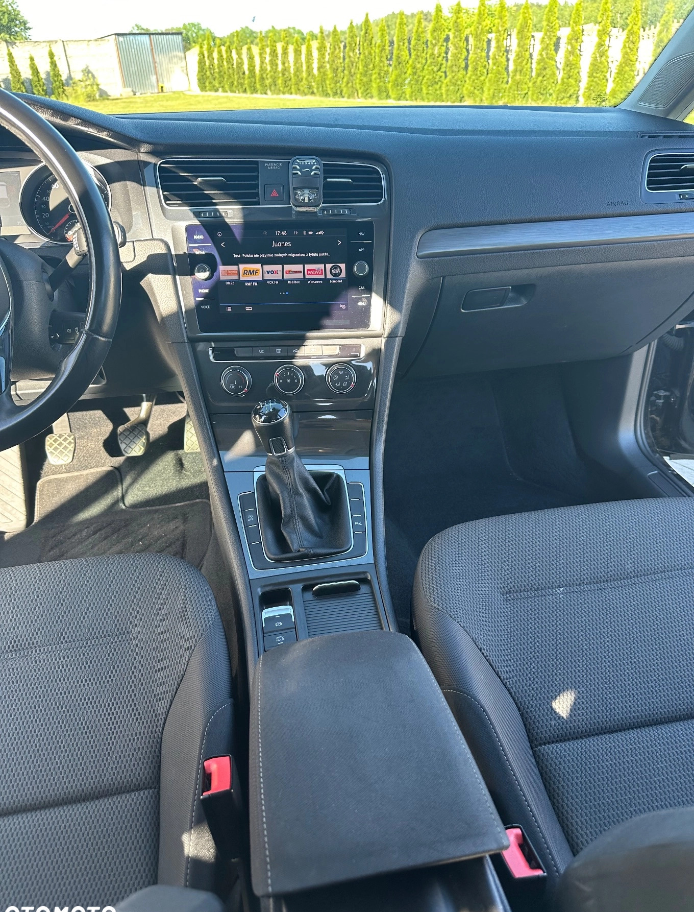 Volkswagen Golf cena 49900 przebieg: 130000, rok produkcji 2018 z Złotów małe 121